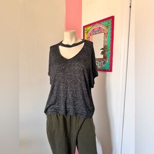 Gray Choker Women’s Short Sleeve Top